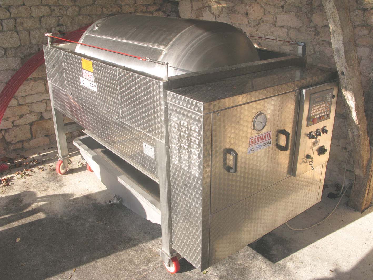 Pneumatic press